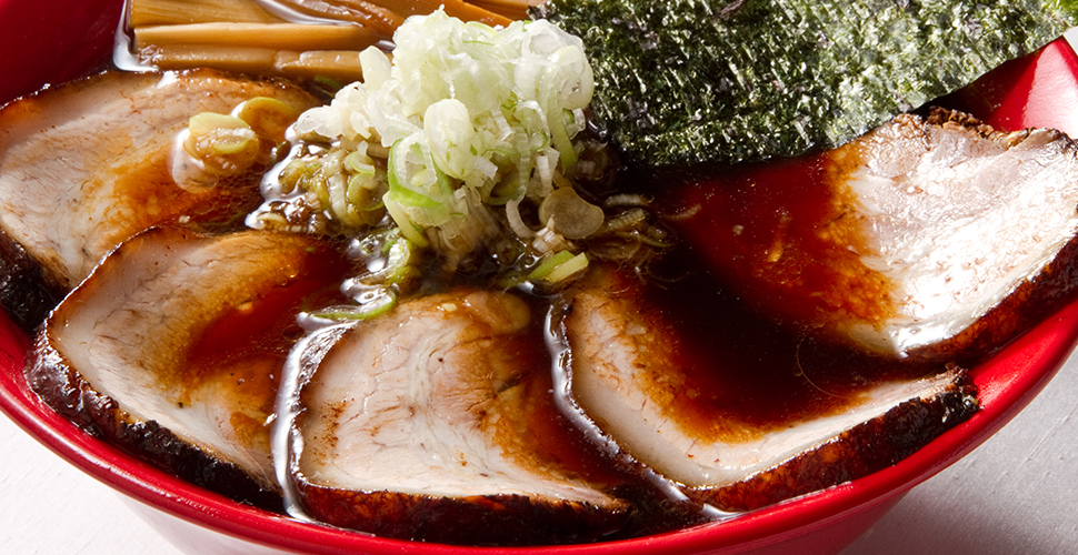 チャーシュー盛り付け